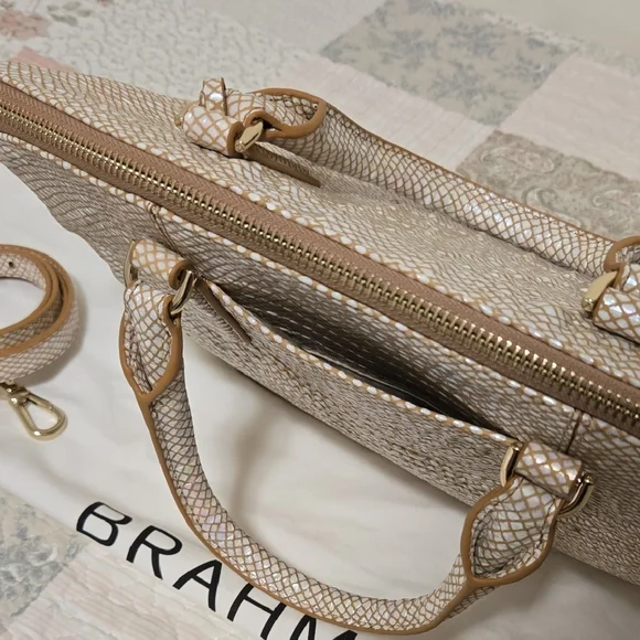 NEW Brahmin Duxbury Satchel in Tiramisu...a shimmering cream/gold leather - Picture 9 of 16